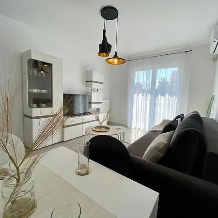 Jelena Апартаменты Баня-Ковиляча